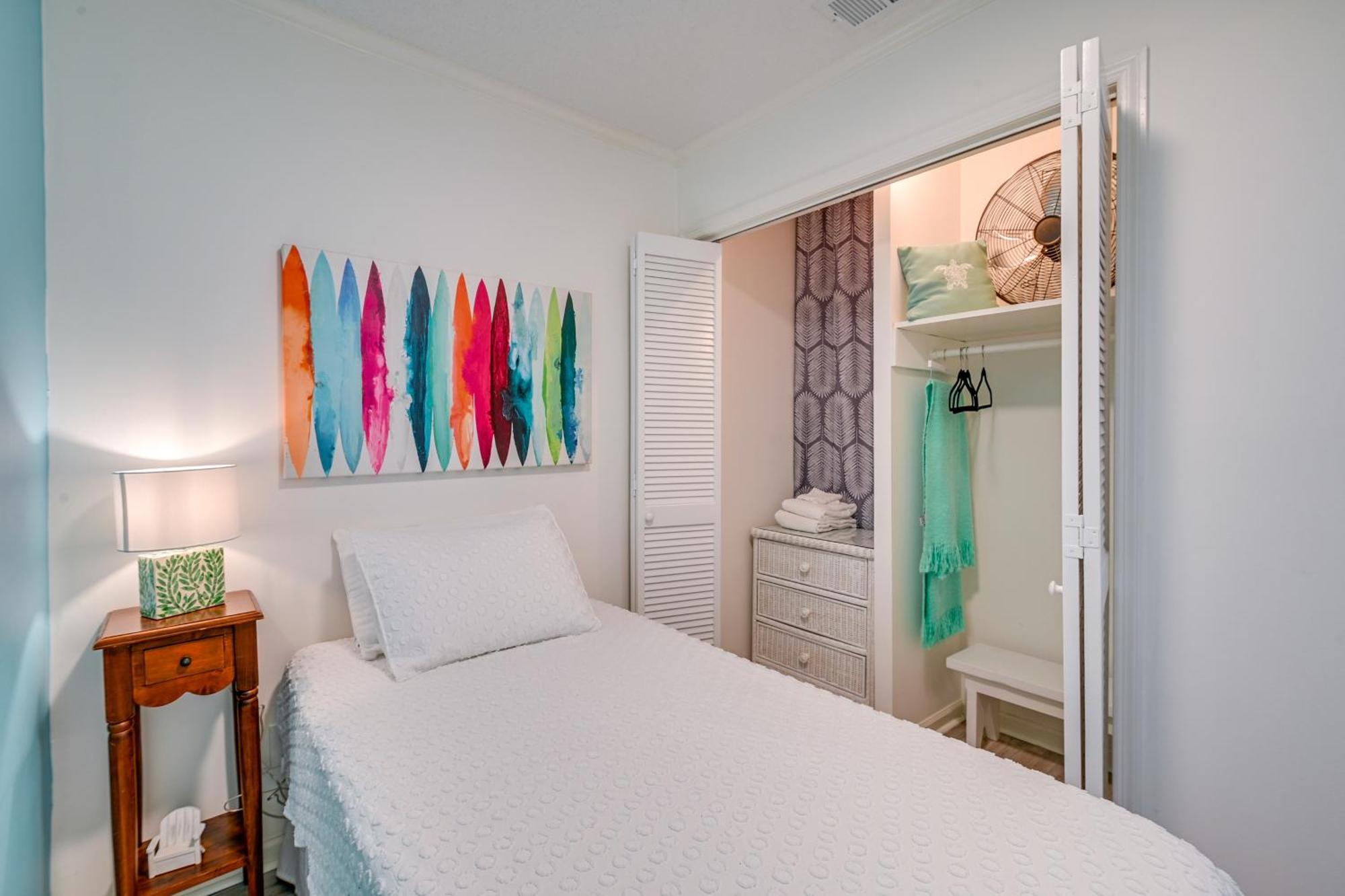 Surfside Beach Escape With Pool - Walk To Ocean! เมอร์เทิลบีช ภายนอก รูปภาพ
